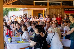 PM_SpanglerAutomation_Familienfest_Publikum_300x200